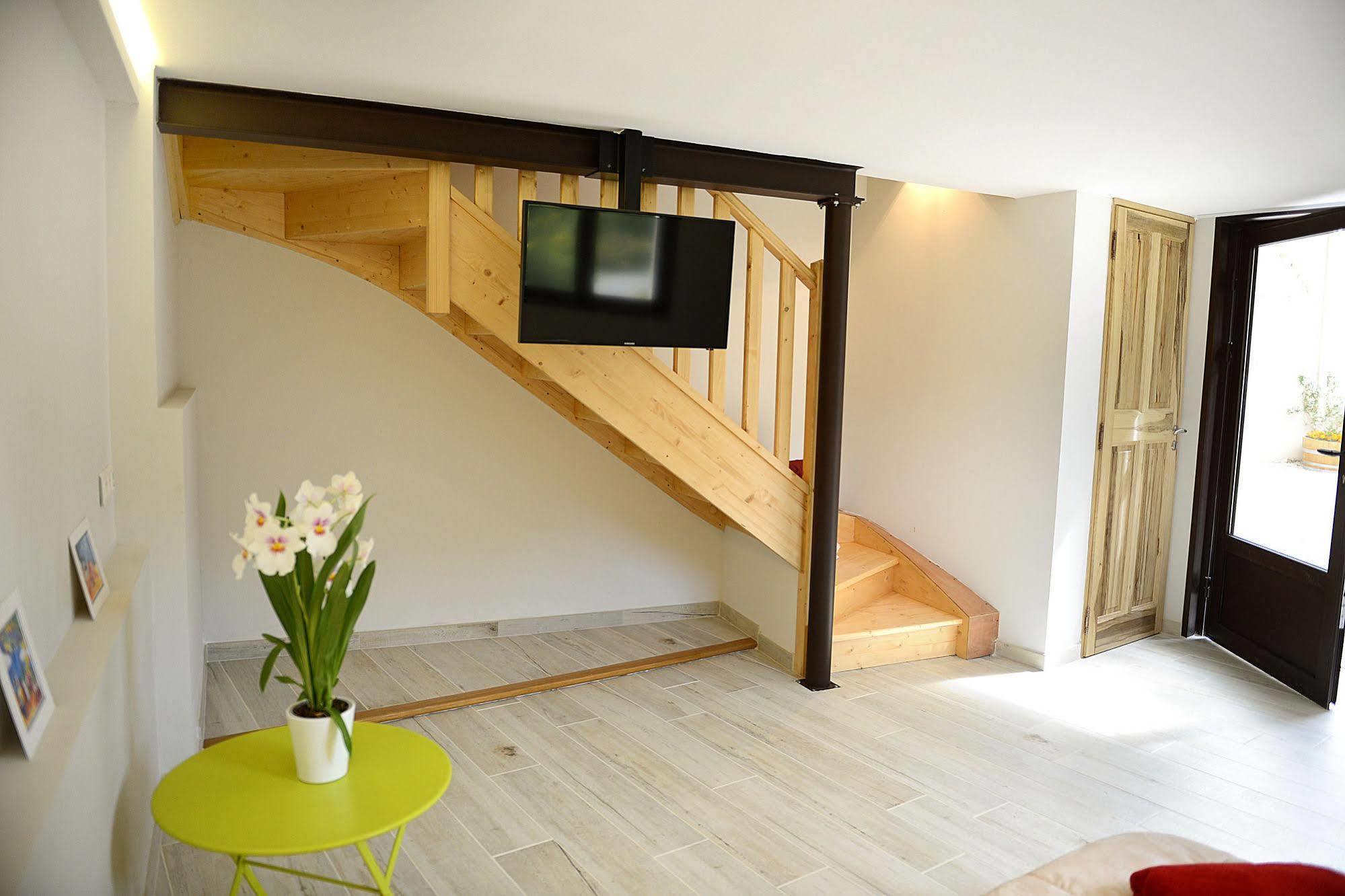 Mas De Carabelle Bed & Breakfast La Roque-Alric Ngoại thất bức ảnh